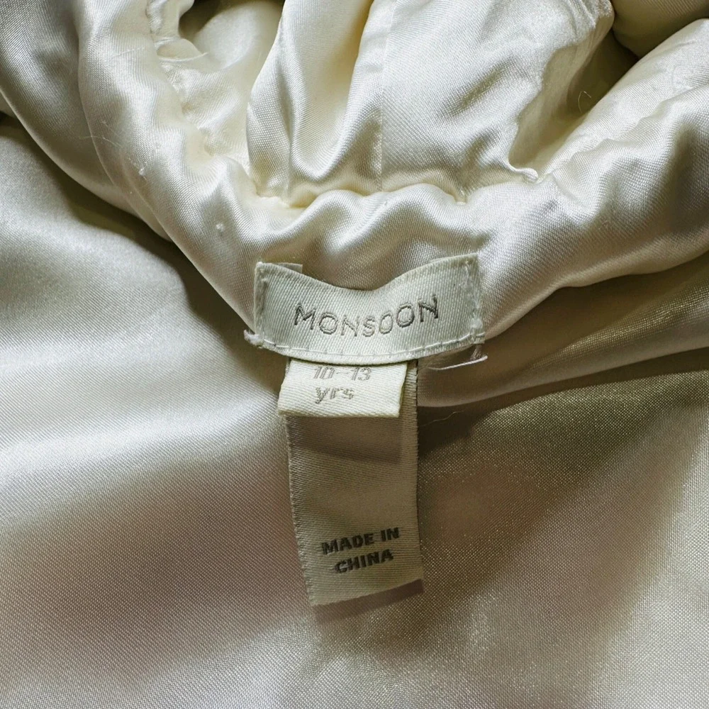 Monsoon Faux Fur Cape Girls 10-13 Satin Bow Tie Hooded Ivory Classic Quality